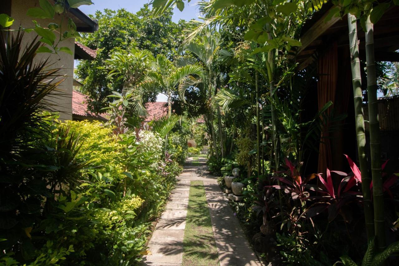 Giri Sari Guest House Pemuteran  Bagian luar foto