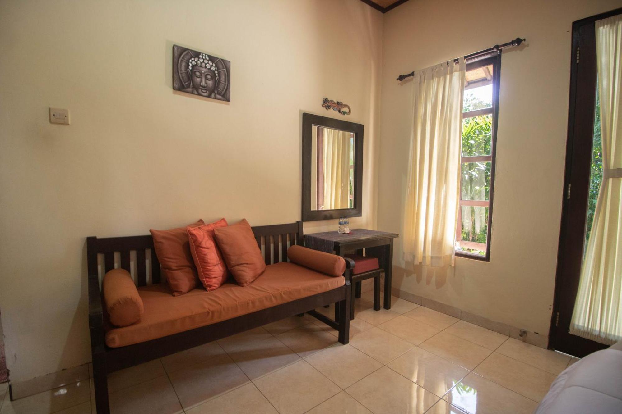 Giri Sari Guest House Pemuteran  Bagian luar foto