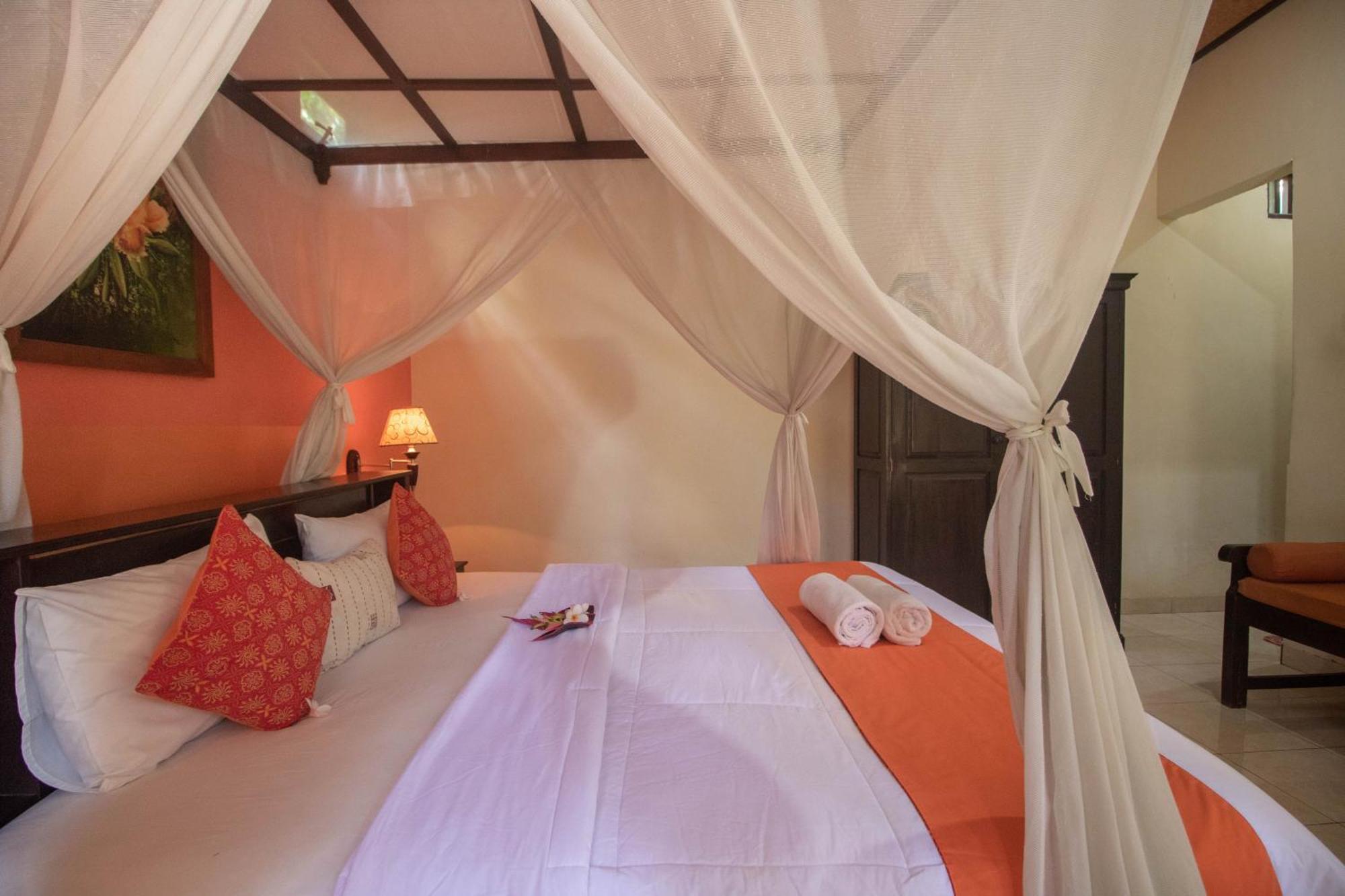 Giri Sari Guest House Pemuteran  Bagian luar foto