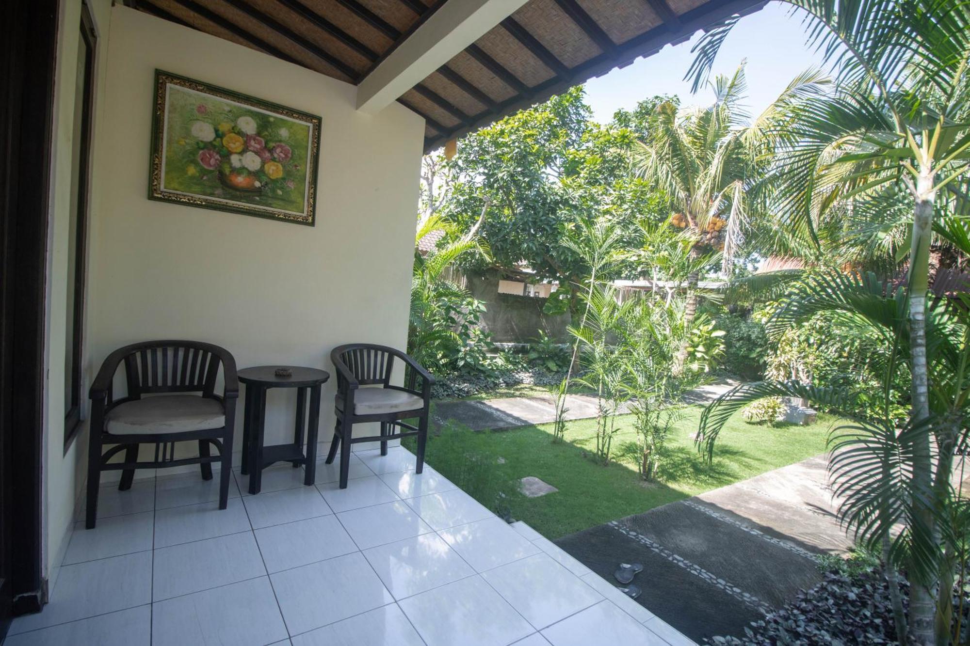 Giri Sari Guest House Pemuteran  Bagian luar foto