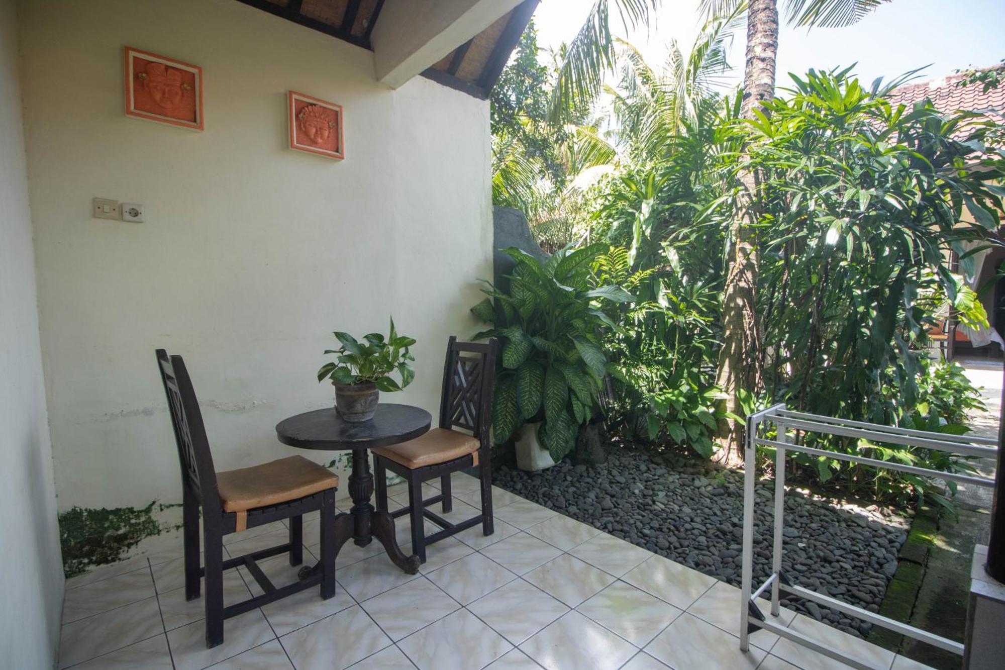 Giri Sari Guest House Pemuteran  Bagian luar foto