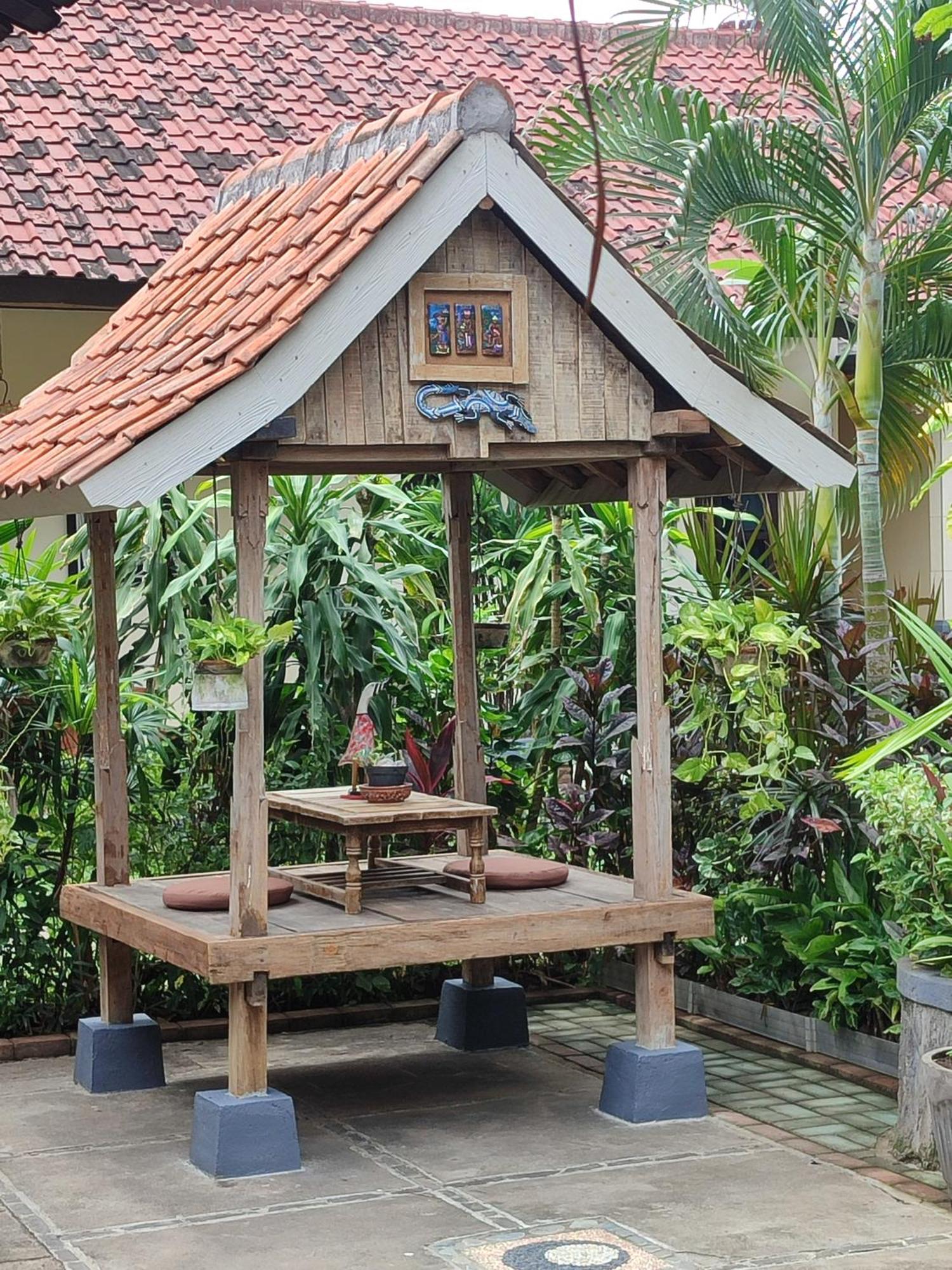 Giri Sari Guest House Pemuteran  Bagian luar foto