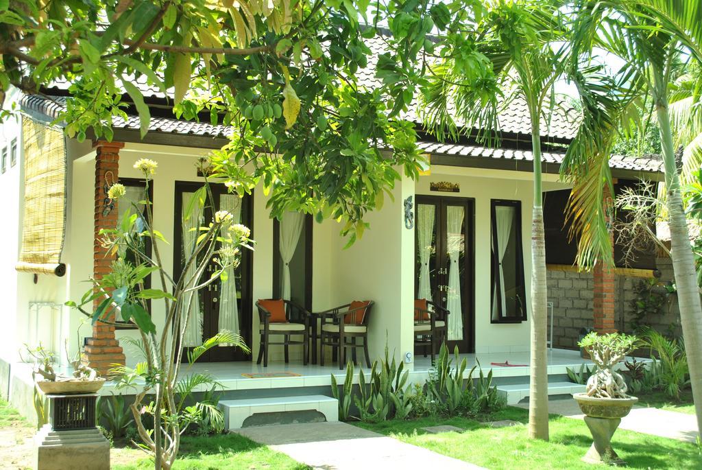 Giri Sari Guest House Pemuteran  Bagian luar foto